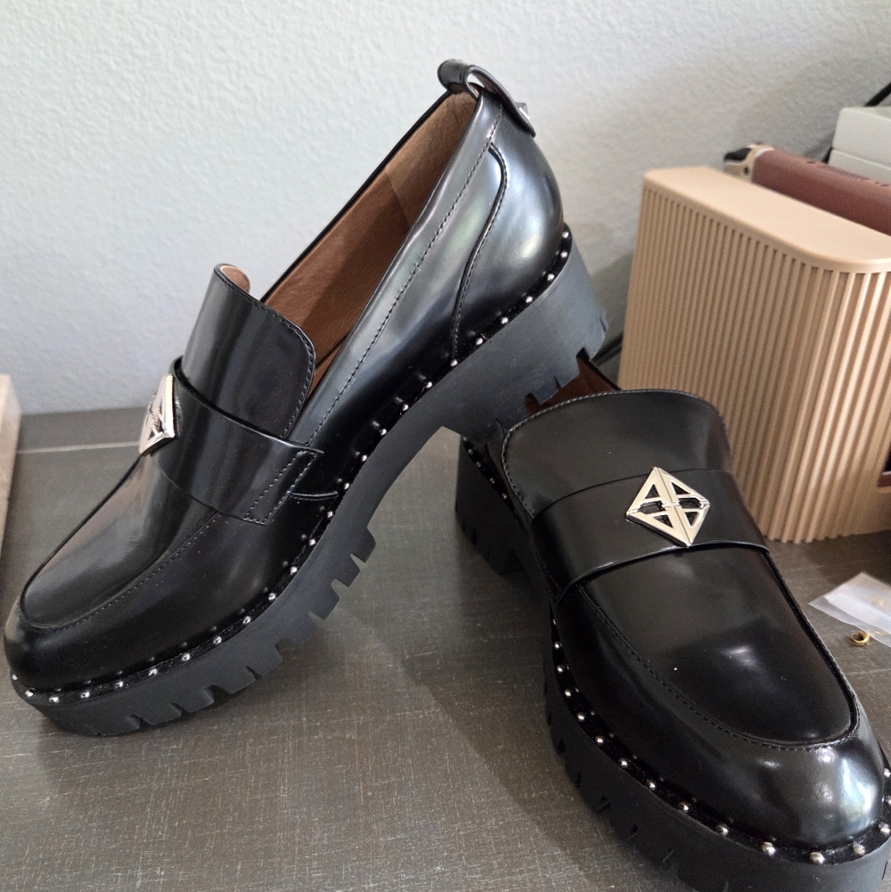 Antonio Melani Loafers - Picture 1 of 6